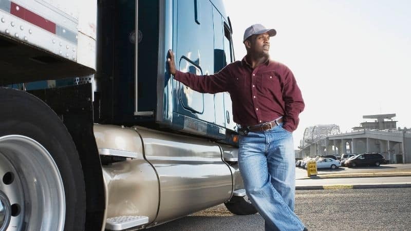 tractor-trailer-operator-usps-(job-description,-good-job,-hours,-duties,-pay-+-more)