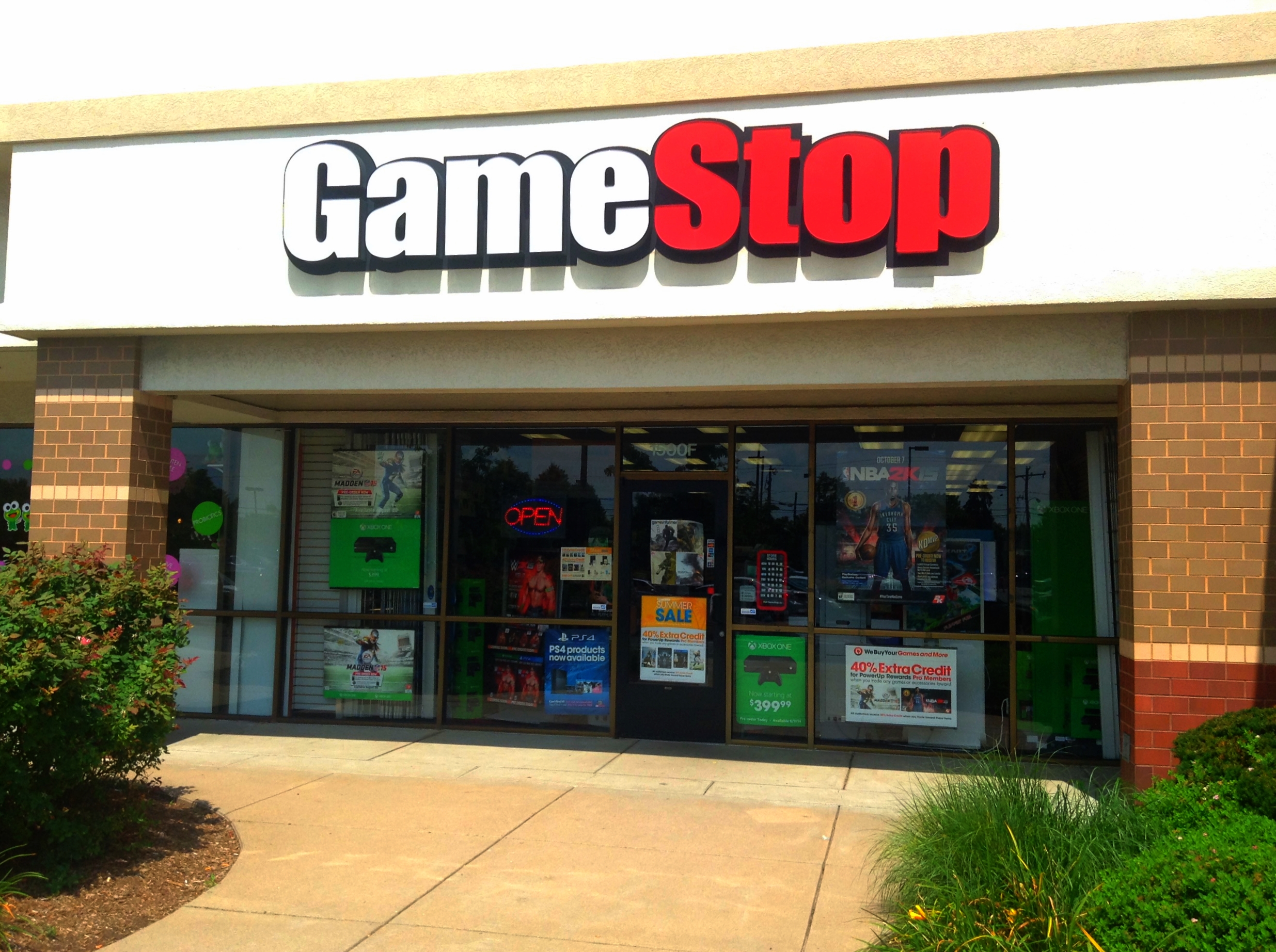 gamestop-powerup-rewards-2022-(everything-you-need-to-know)